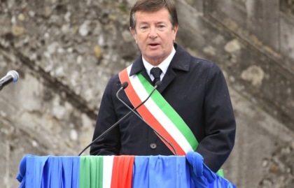 Ricordo delle vittime del Covid, Gori: «Non c’è stato il rilancio degli investimenti nella sanità pubblica»