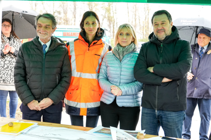 Salvini sul rondò dell’A4: «Finito con sei mesi d’anticipo, solo a Bergamo poteva succedere»