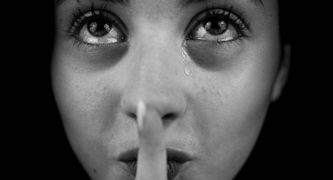 In Provincia la mostra “Supereroi”, sul lavoro della Polizia contro la pedopornografia