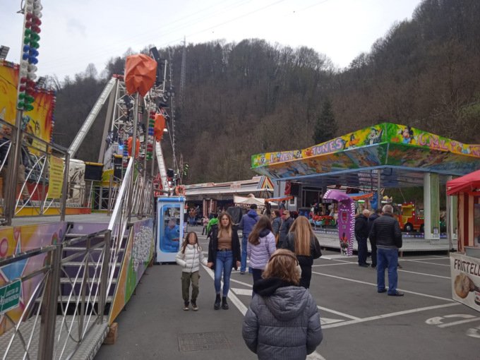 San Giovanni Bianco, per la Sacra Spina tornano giostre e fuochi. Domenica strada chiusa