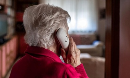Il nuovo trucco dei truffatori: si sono "infiltrati" nel cellulare di una pensionata di Bergamo