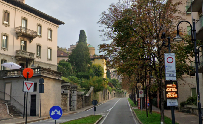 Multato per la Ztl in Città Alta, ma le telecamere erano accese per sbaglio: niente rimborso