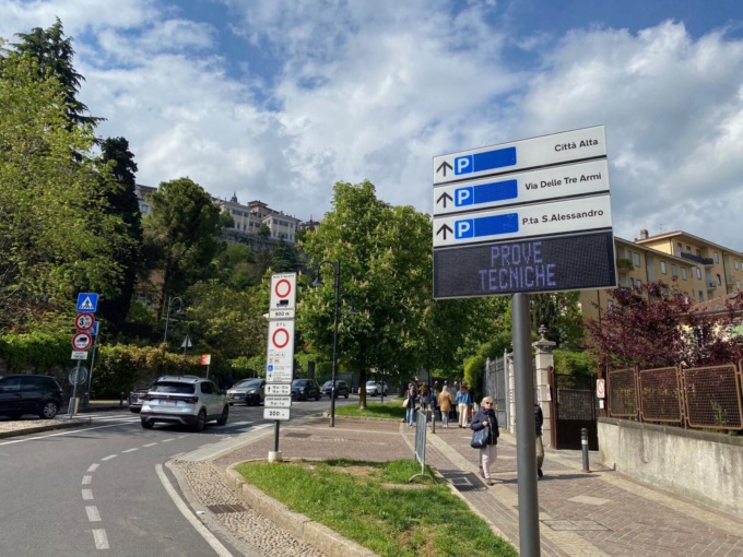 Viabilità in Città Alta, il 4 maggio apre il Parking Fara. Ma (per ora) lo “scavalco” resta