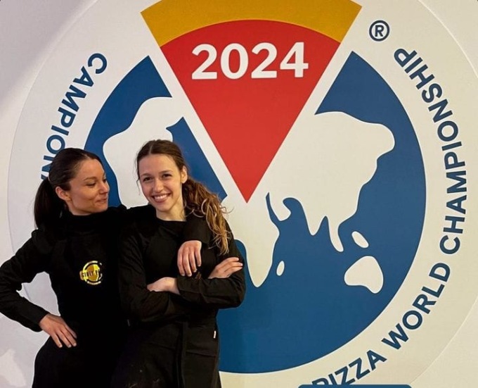 Doppio oro al Campionato Mondiale della Pizza: il trionfo di Giulia e Giulia di Castelli Calepio