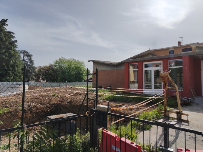 L’asilo di Boccaleone? Non l’hanno ancora demolito, ma va ricostruito entro novembre 2024