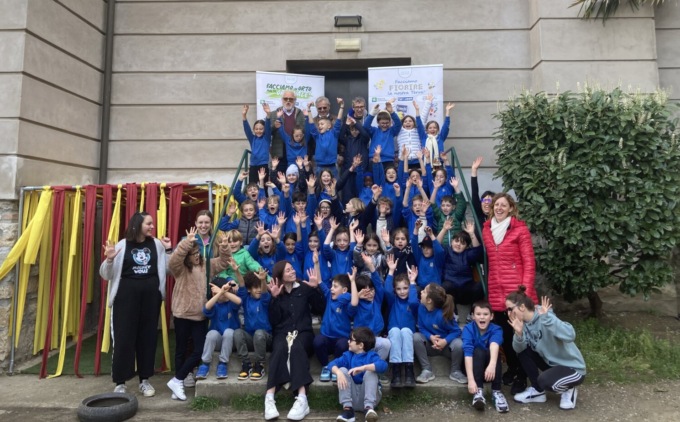 “Facciamo fiorire la nostra scuola!” all’Imiberg: una lezione di amore per la natura