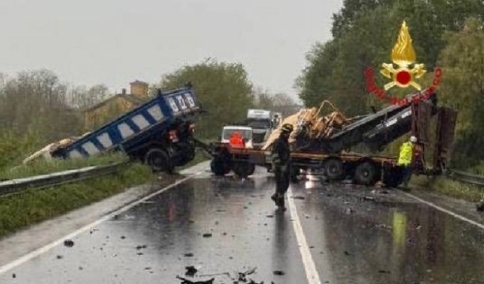 Terribile incidente in auto nel Cremasco, muore una 26enne di Brignano