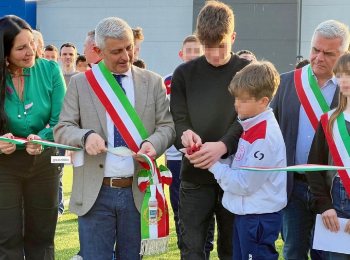 Adesso chi giocherà sul nuovo campo da calcio di Grassobbio avrà un tifoso in più