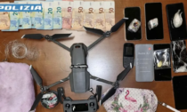 Volevano portare droga e cellulari nel carcere di Bergamo con un drone: arrestati