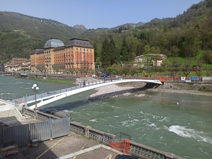 San Pellegrino, si inaugura la nuova passerella. Ma non piace proprio a tutti…