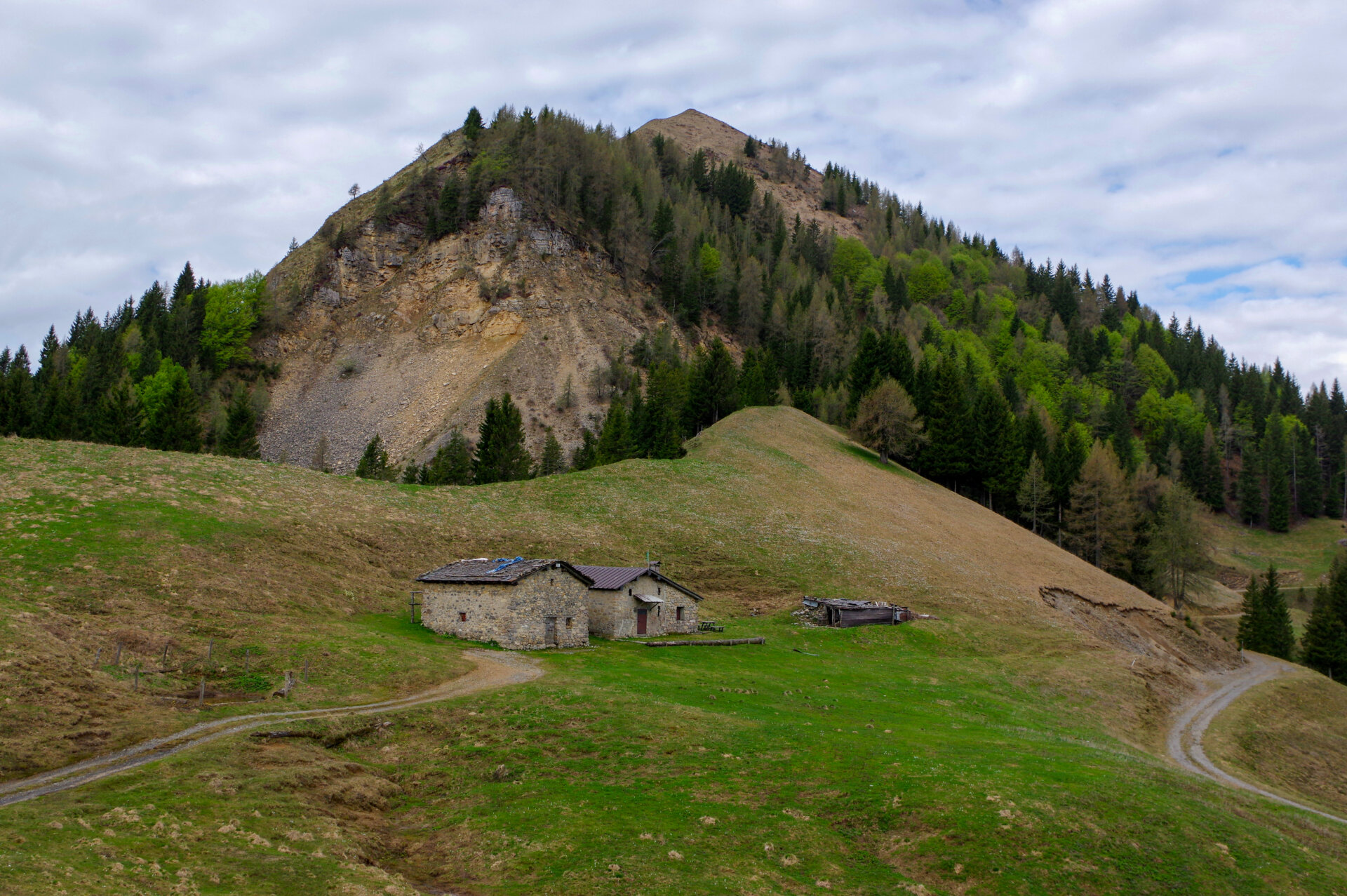 4 - Spiazzi di Gromo e Redondo