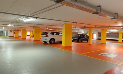 Querelle su debiti e crediti tra Comune e gestori del parking Fara: Palazzo Frizzoni prende un avvocato