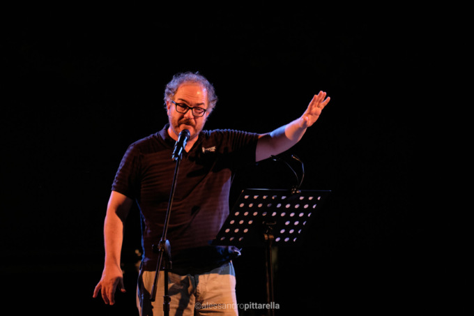Andrea Pennacchi al Donizetti ricorda il padre e la guerra civile