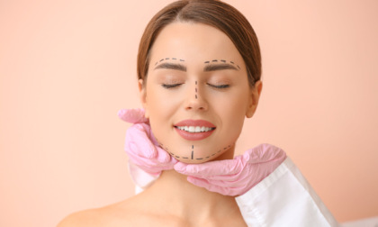 Chirurgia plastica in Clinica Apollonia: medicina estetica e trattamenti non invasivi