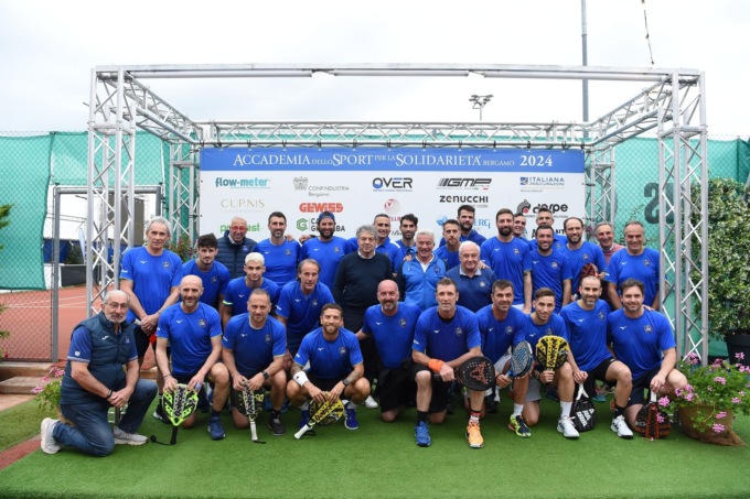 Tennis Vip, torneo degli ex atalantini. Il Papu: «I giocatori di questa Atalanta vanno festeggiati»