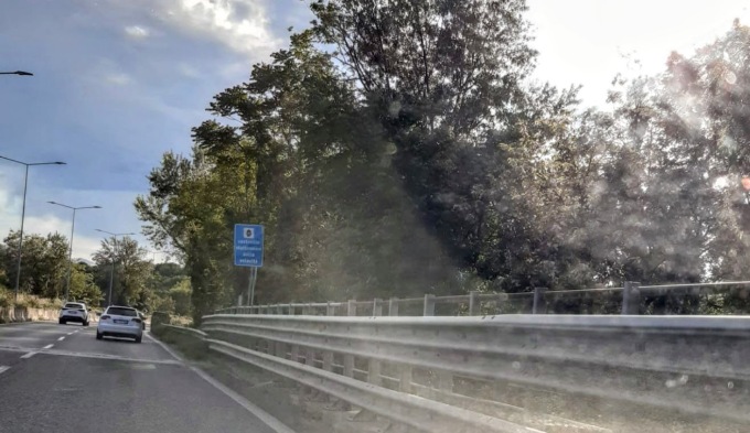 Fleximan colpisce ancora: l’autovelox sull’asse interurbano a Bonate Sotto è sparito di nuovo