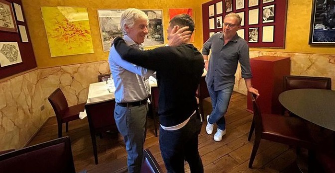 Abbraccio tra Gasperini e Papu Gomez: pace fatta, a tre anni dall’addio