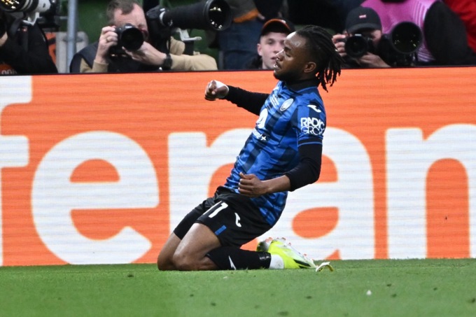 Ecco l’offerta per Lookman: dall’Inter una proposta di prestito con obbligo a 40 milioni
