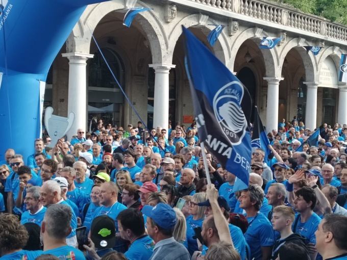 In 15 mila alla Camminata Nerazzurra, con la prima edizione della Cronoscalata