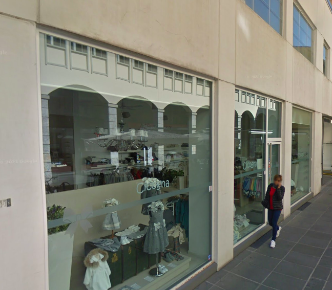 Dopo 34 anni di attività, chiude il negozio per bambini “Cicogna” in via Sant’Orsola