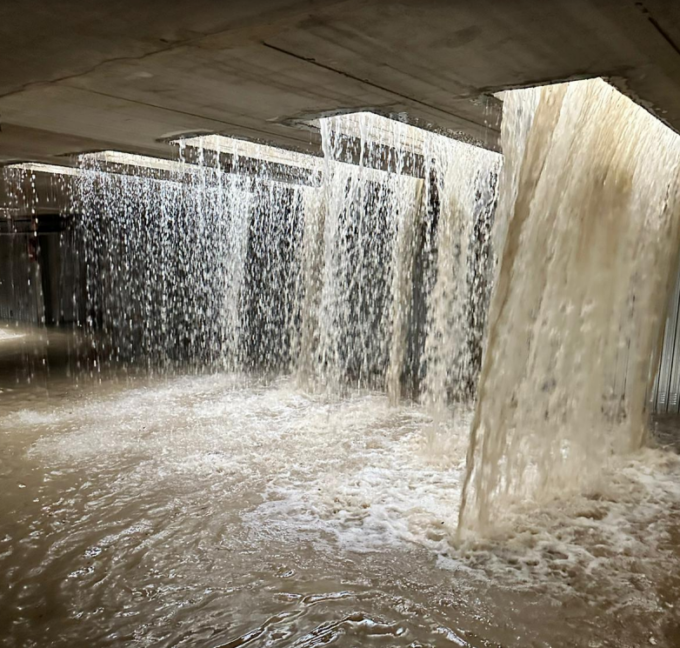 Ecco cosa è successo il 22 maggio nei garage di Longuelo: foto e video