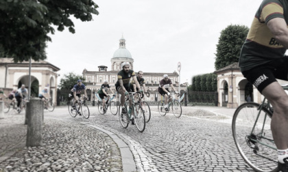 "Tra Borghi e Castelli", le biciclette vintage sfilano tra le strade di Urgnano