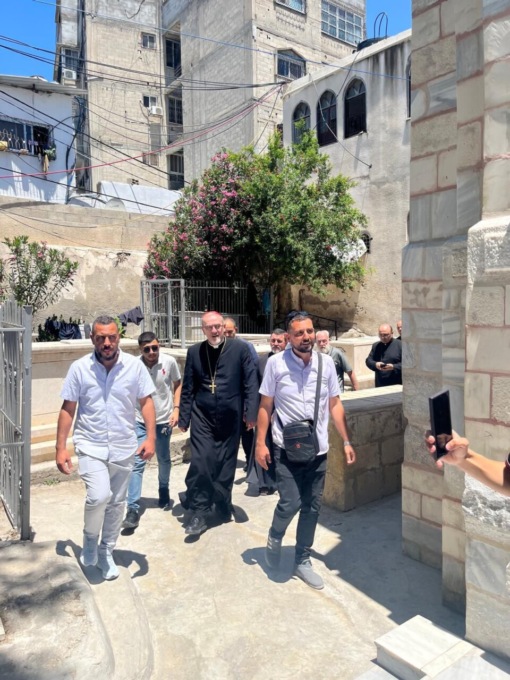 Il patriarca di Gerusalemme, il bergamasco Pierbattista Pizzaballa, in visita nella Striscia di Gaza