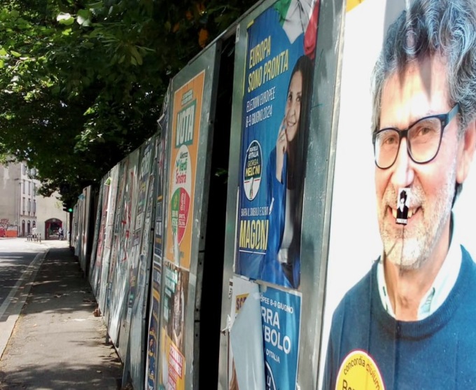 Golf, Batman e palloncini: carrellata di “punturine” elettorali a Bergamo