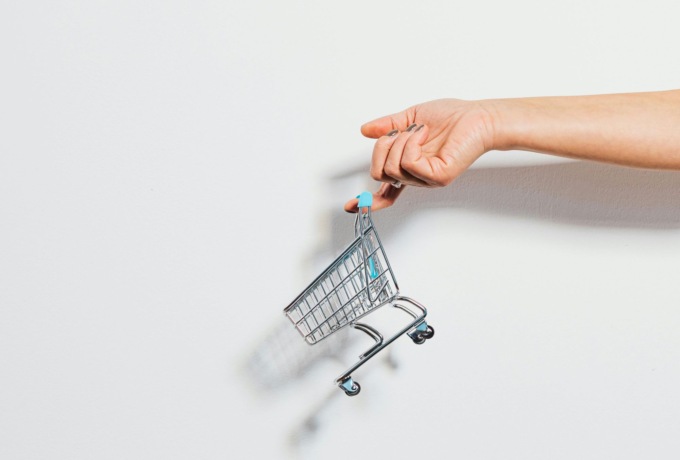 Spesa online in crescita: il 18% degli italiani sceglie app e siti web