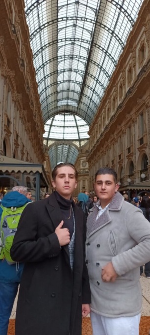 Il coraggio di Gesuè, che ha passato l’esame di terza media e ha dato l’esempio al fratello