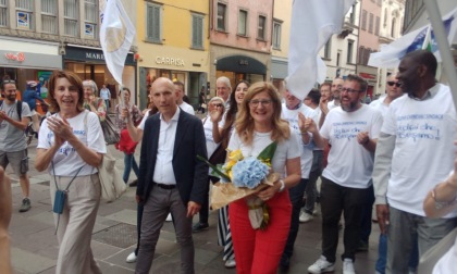 Le prime parole di Elena Carnevali da sindaca: «Questa vittoria è dedicata un po' alle donne»