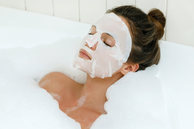 Maschere viso in tessuto: benefici e quali scegliere