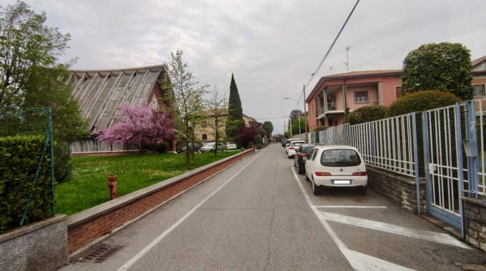 Monta la protesta ad Alzano: sono pochi i parcheggi in più (e per giunta scomodi)