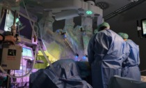 Nuovo robot per la chirurgia al Papa Giovanni: adesso sono sei le équipe operative