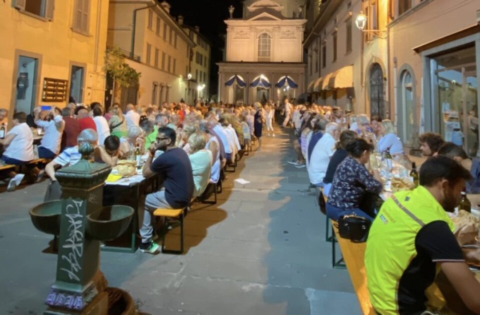 Torna la notte bianca in Borgo Santa Caterina, venerdì 14 giugno