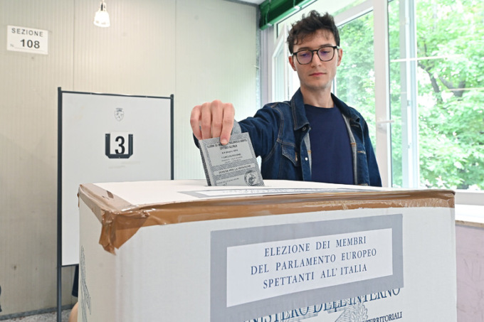 Elezioni Comunali ed Europee 2024, l’affluenza a mezzogiorno di domenica