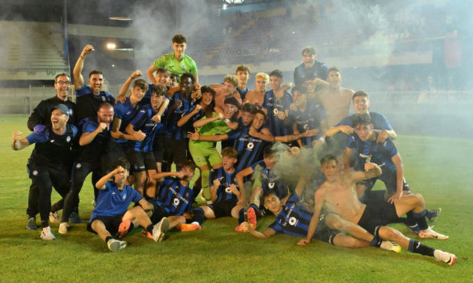 Anche l’Atalanta U16 ha scritto la storia: primo scudetto e festa coi tifosi presenti