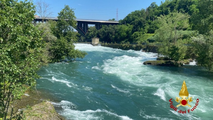 Continuano le ricerche di Claudio Togni nell’Adda: i sub proveranno a immergersi