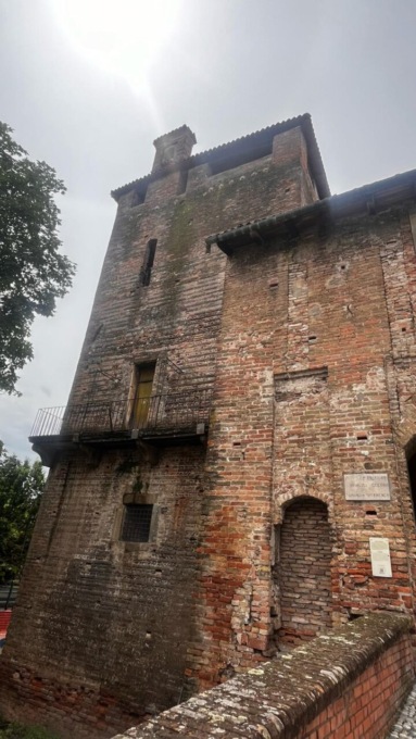 Completata la riqualificazione della Rocca a Romano, torna a suonare la campana