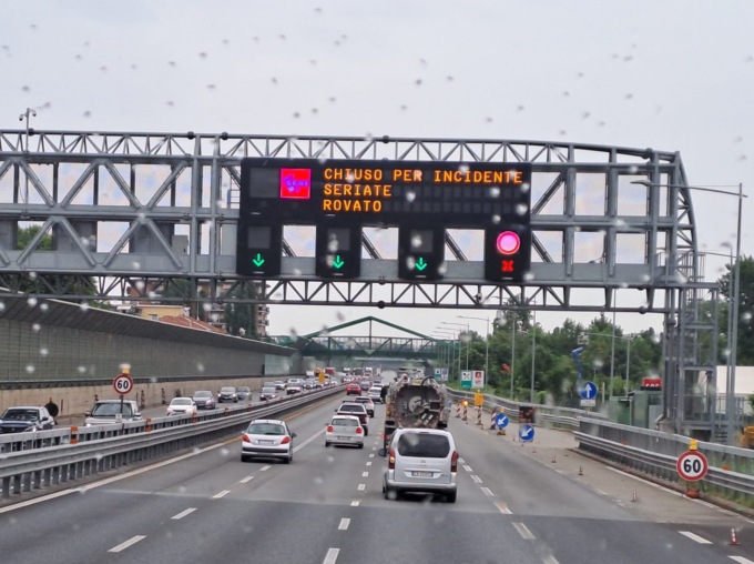 Incidente in A4 tra Palazzolo e Rovato, autostrada chiusa per ore tra Seriate e Rovato