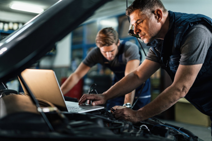Centralina dell’automobile: quando e perché cambiarla?