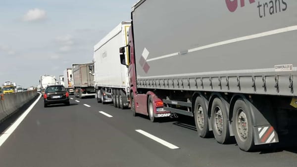 Sono quattro i camion che hanno investito Michele Luzzardi, e nessuno si è fermato