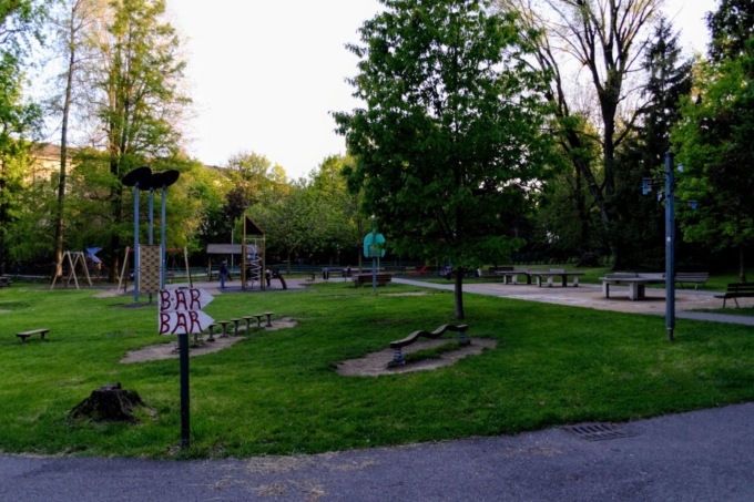 Fontanelle guaste e bar chiuso al parco Suardi di Bergamo: quando si farà qualcosa?