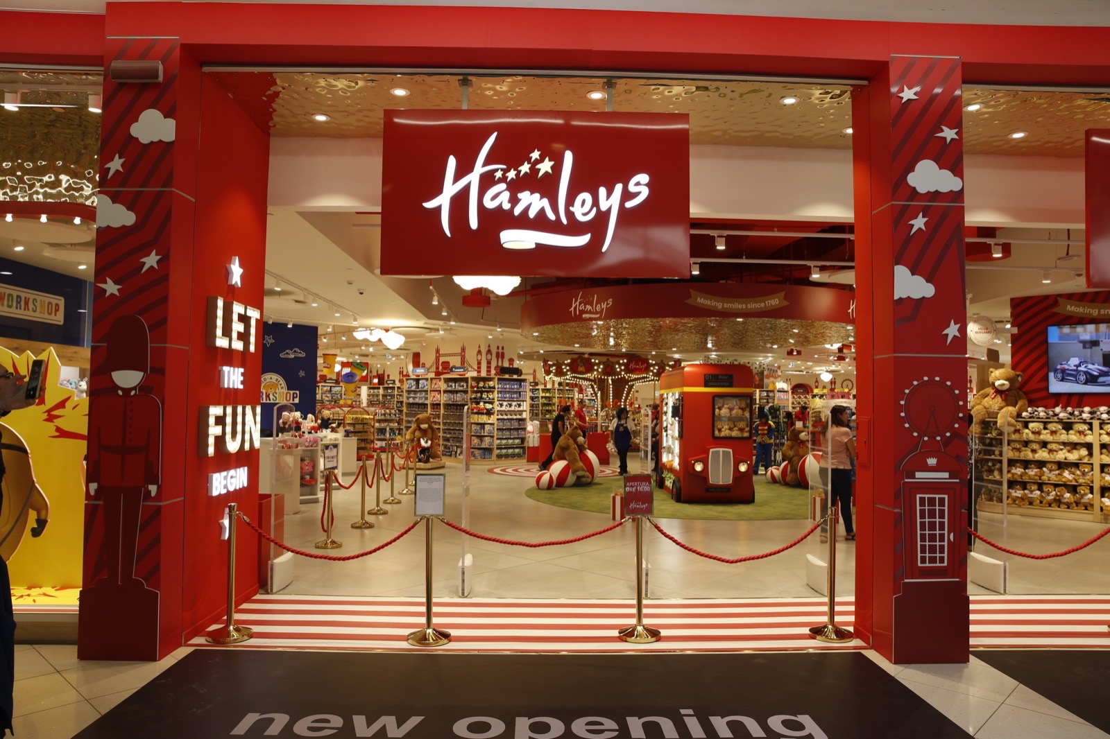 Hamleys_Oriocenter (2)