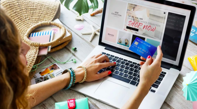 La svolta digitale dei commercianti bergamaschi: uno su due ha anche una vetrina online