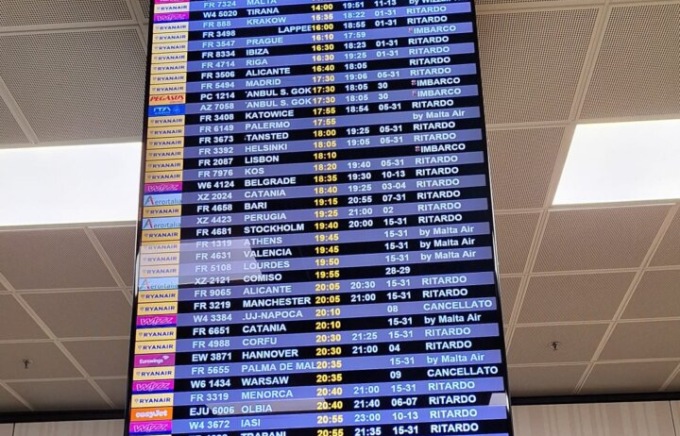 Crash informatico di Microsoft, raffica di ritardi all’aeroporto di Orio