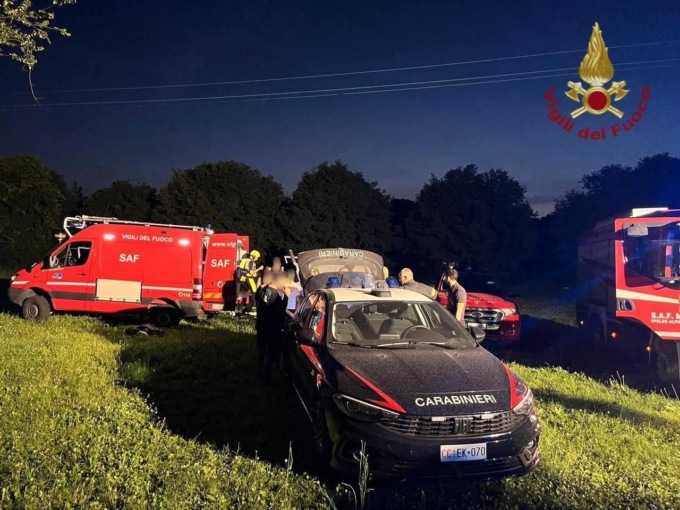 Rimangono bloccati su un isolotto nell’Adda: giovani recuperati dai vigili del fuoco