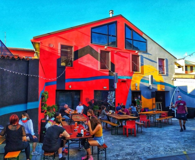 L’Ink Club promette di collaborare per limitare schiamazzi e urla fuori dal locale