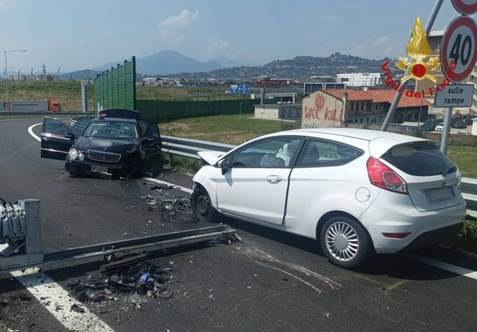 Limitazioni al traffico per un incidente allo svincolo del casello dell’A4 a Bergamo