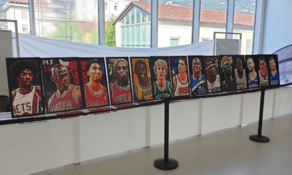 I grandi campioni dell'Nba immortalati in ritratti Lego: le opere di Giovanni Villa arrivano a Bergamo